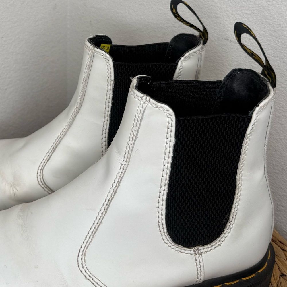 Dr. Martens Boot Quad White 2976 Smooth Leather Platform Chelsea Boots wmn sz 6 - Picture 6 of 7